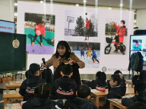 顧老師照片1.jpg