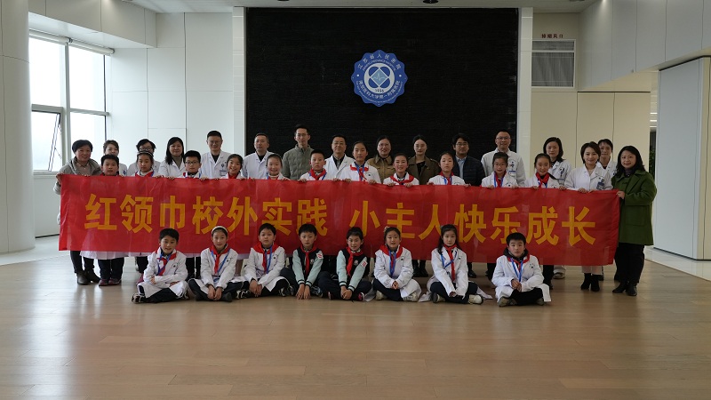 合影2.JPG