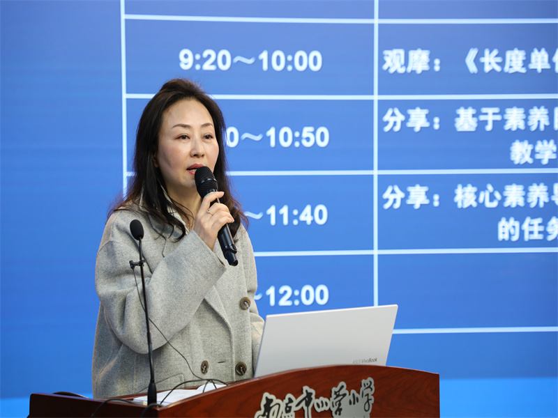 3.2  陳靜老師指導(dǎo).jpg