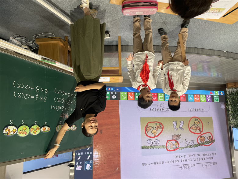 1.   徐鳳燕主任上課.jpg